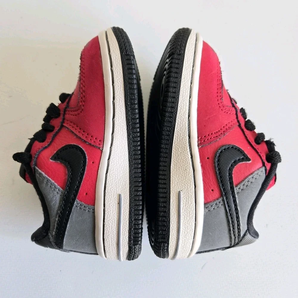 Nike Air Force 1 Size 3.5C Toddler Red Black Grey Retro AF1 Low Top‎ TD Shoes